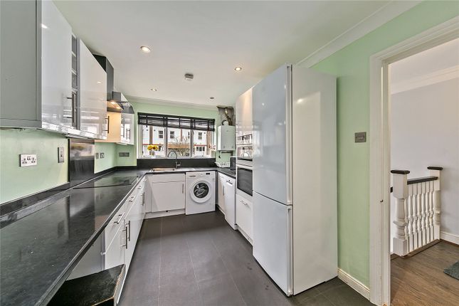 16, Millside Place, Old Isleworth photo 4