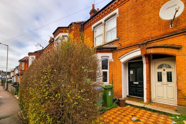 Thumbnail Terraced house to rent in Vicarage Road, Watford, Watford