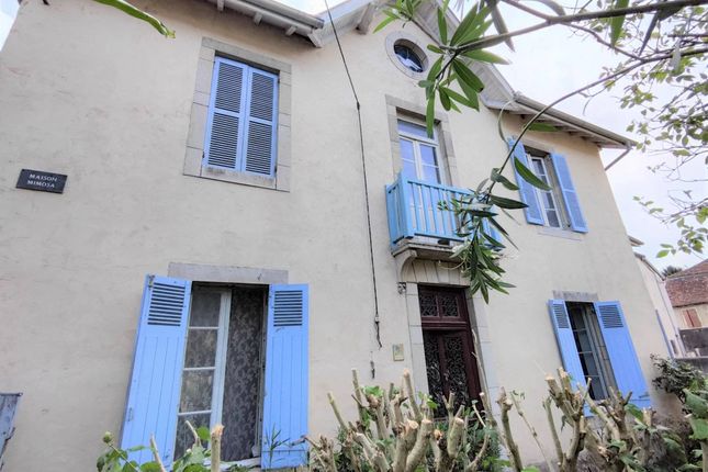 Thumbnail Property for sale in Labastide-Villefranche, Aquitaine, 64270, France