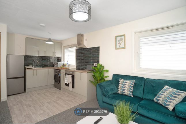 Great Holme Court, Northampton photo 3