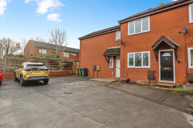 4, Wiltshire Close, Walsall photo 2