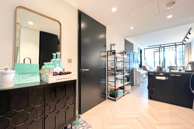 Apartment N1001, London photo 3