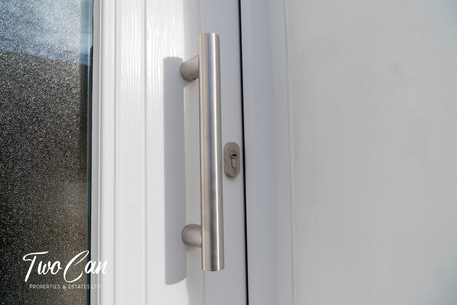 46, Cwmfelin Road, Llanelli photo 3