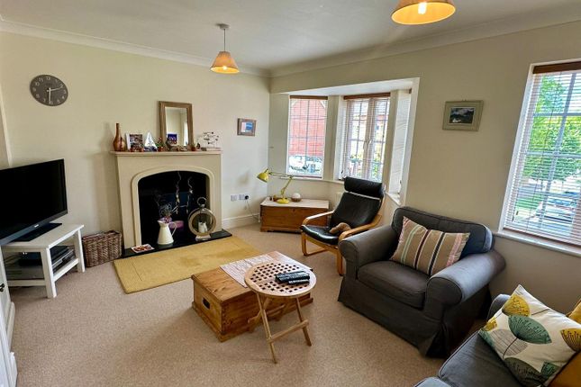 22, Sycamore Avenue, Hereford photo 2