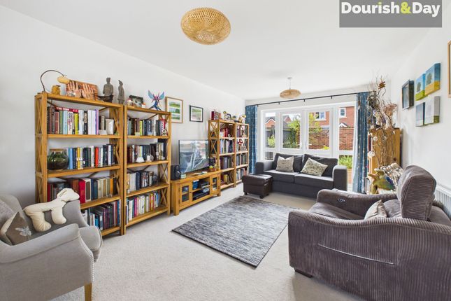 228 Wrexham Road, Whitchurch photo 2
