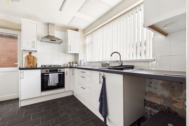 12, Moat Croft, Solihull photo 4