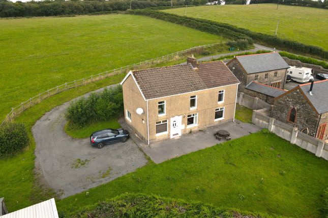 Detached house for sale in Llannon, Llanelli