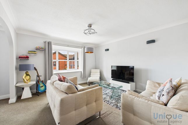 17, Gilderdale Court, Lytham St. Annes photo 4