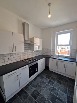 298, Westbourne Avenue photo 5