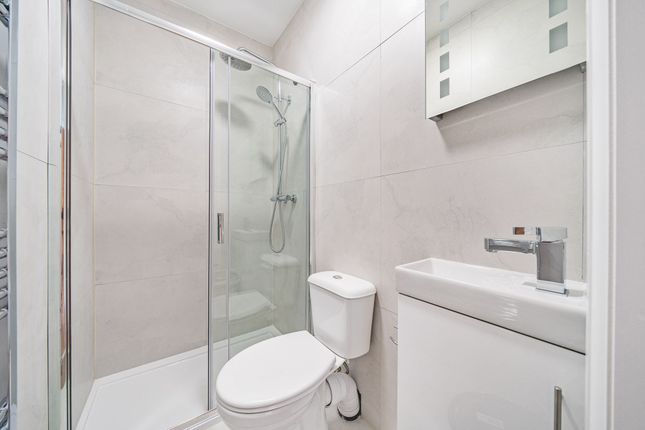 132 Riverdale Road, Erith photo 3