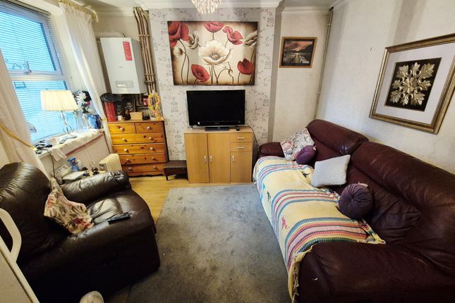 14, Summerland Road, Minehead photo 4