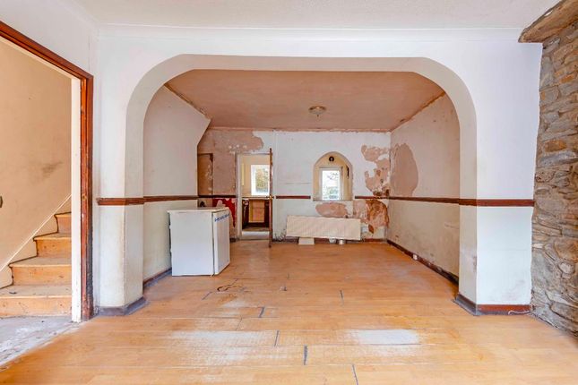 17 Woodland Street, Mountain Ash photo 4