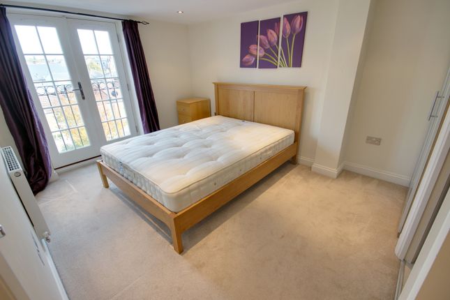 Flat for sale in London Road, St Albans