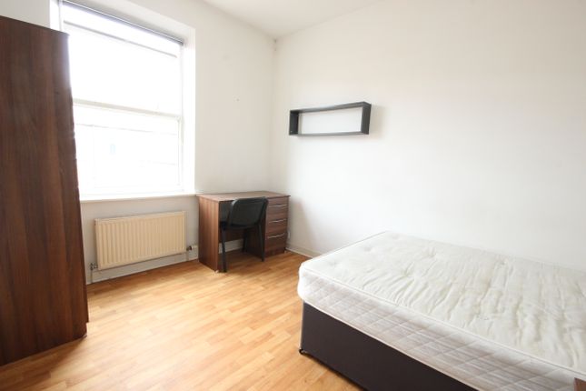Gerald Road, Salford, M6, Salford photo 2