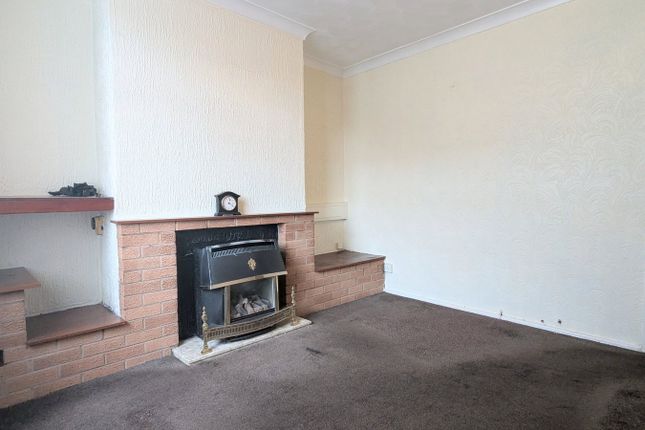 23, Ormskirk Road, Upholland photo 3