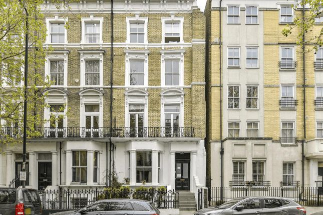 Thumbnail Flat to rent in Finborough Road, Chelsea, London