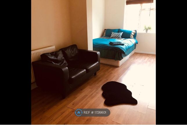 Room to rent in Cowley Road, Uxbridge