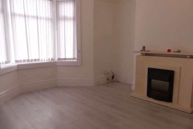 Terraced house to rent in Heywood Road, Rochdale