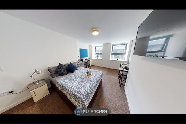 Studio flat on Minerva House, Spaniel Row, Nottingham, £758/mo