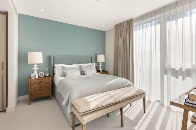 Flat 18, Walbrook Apartments,, Central Avenue, London photo 4