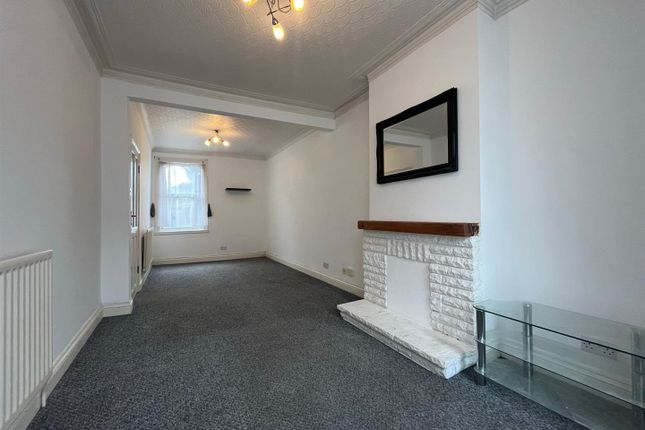 12, Wimpole Road, West Drayton photo 2