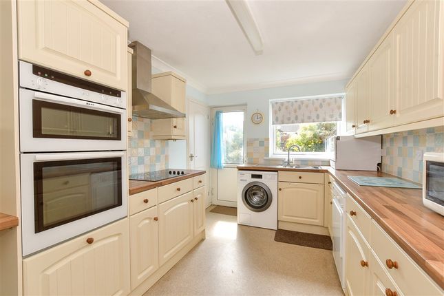 Mountbatten Drive, Newport photo 4