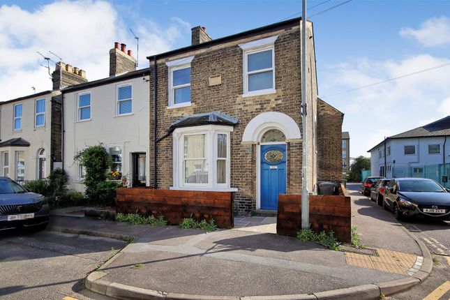 Thumbnail End terrace house to rent in Ainsworth Street, Cambridge