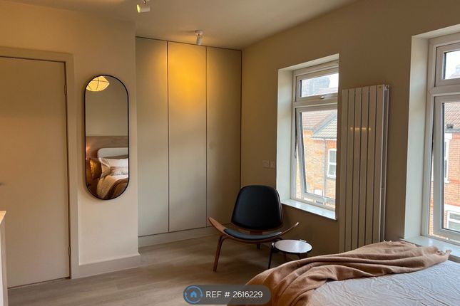 Cowper St, Luton photo 3