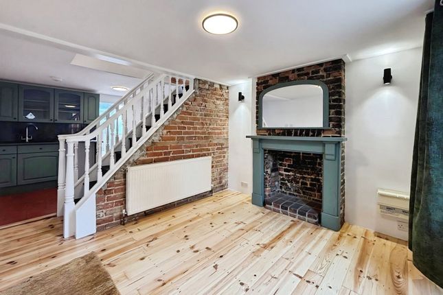 Flint Cottages,2, Mill Row, Birchington photo 2