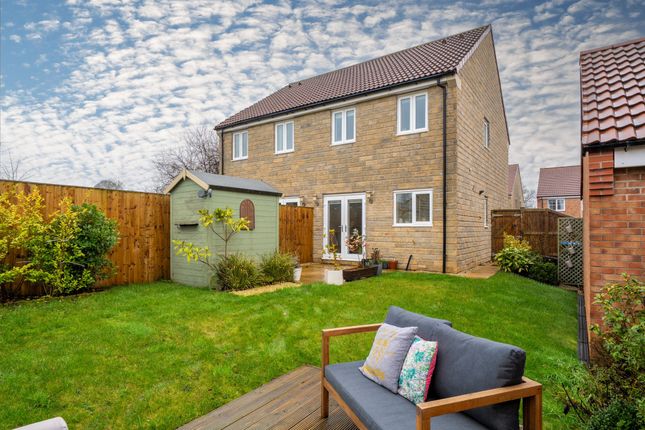 30 Brookfield Garth, Harrogate photo 3