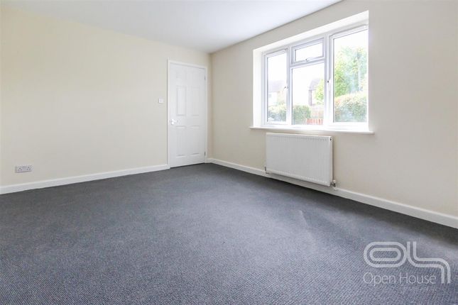 Terraced house for sale in Blakeland Hill, Duxford, Cambridge