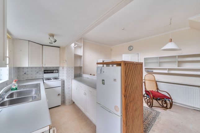 44, Leopold Road, London photo 4