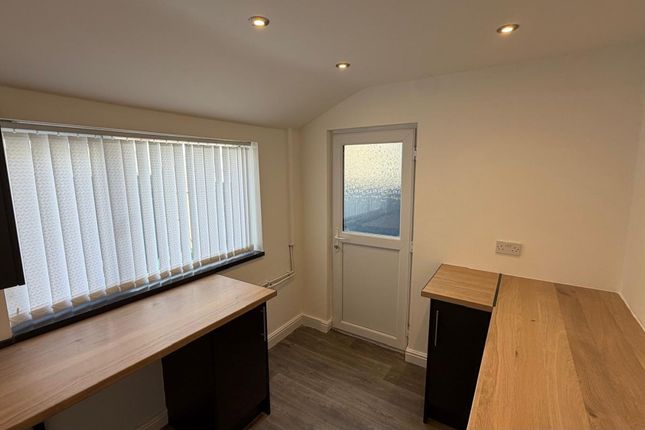 185 Bedford Road, Bootle photo 3