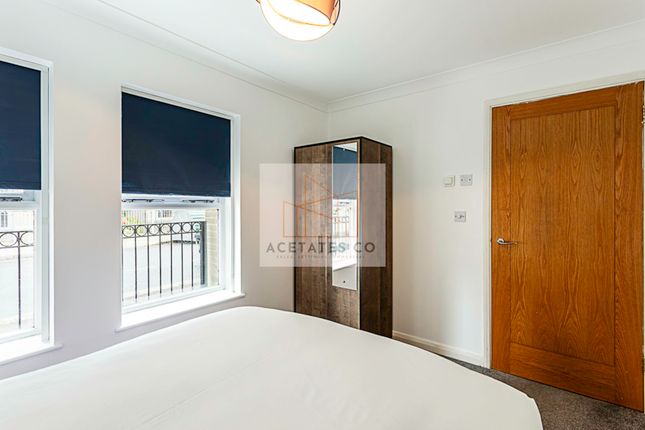 Terraced house to rent in Bocking Street, Haggerston, London