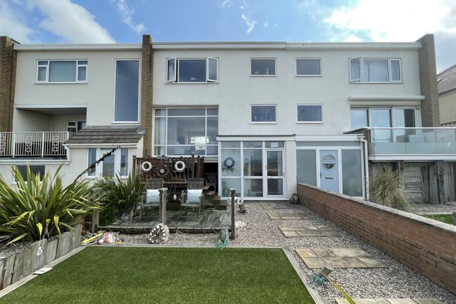 Town house for sale in North Promenade, Cleveleys