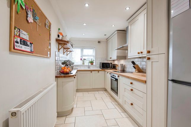 40, Gosling Avenue, Hitchin photo 2