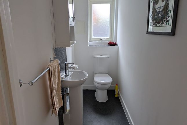 Strachan Close, Maidstone photo 5