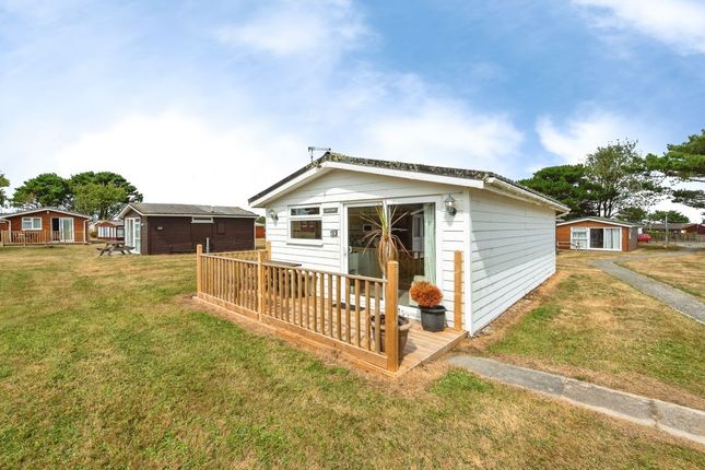 2-bed house on 186, Atlantic Bays Holiday Park, Padstow, £20,000