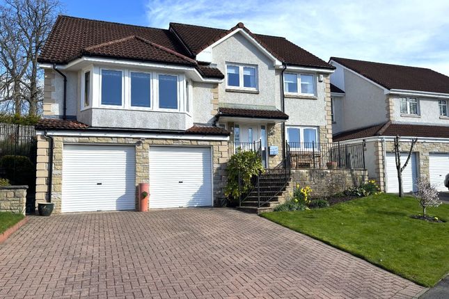 4-bed house on 5 Rosetay Court, Dunfermline, £429,000