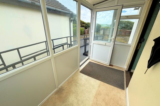 20 Morfa Crescent, Tywyn photo 5