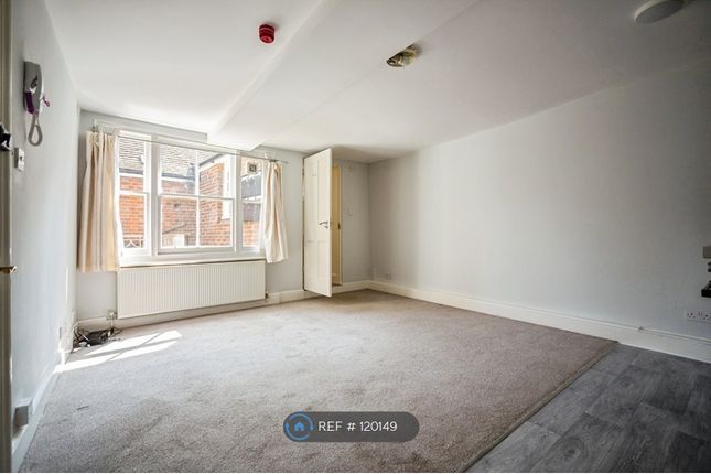 Flat, A Church Lane, Tonbridge photo 4