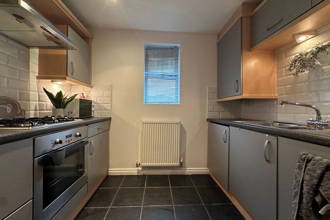 Apt 1, Widnes photo 3