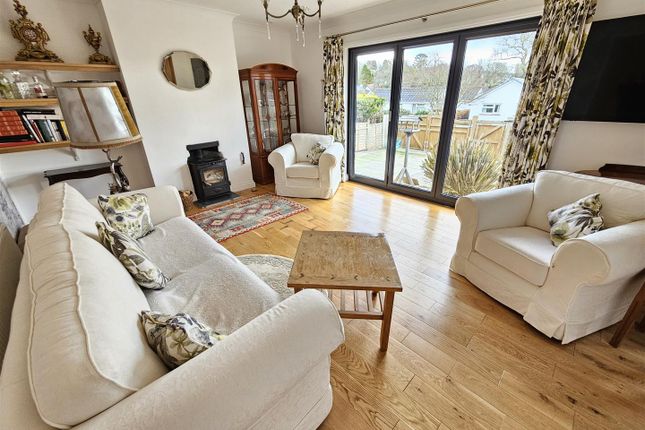 5, Chaucer Road, Tavistock photo 2