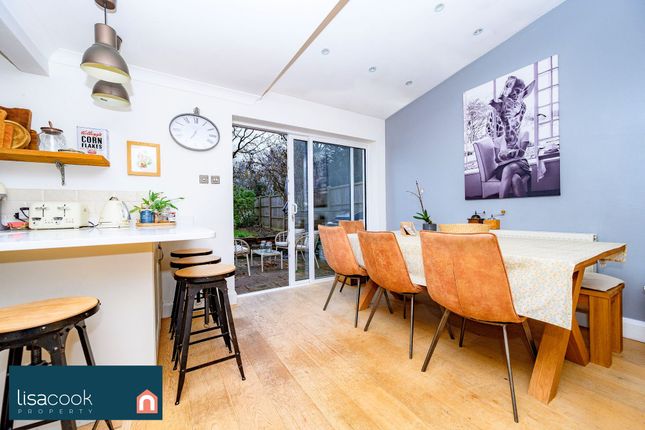 4-bed detached on 78 Maplefield, St. Albans, £785,000