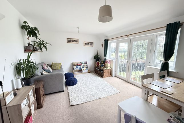 34b, Gosden Road, Littlehampton photo 3