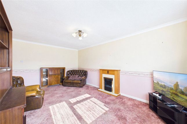 MARKETING CARD - 67,, Lower Elmstone Drive, Reading photo 4