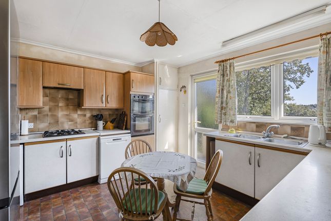 29, Midway Drive, Truro photo 4