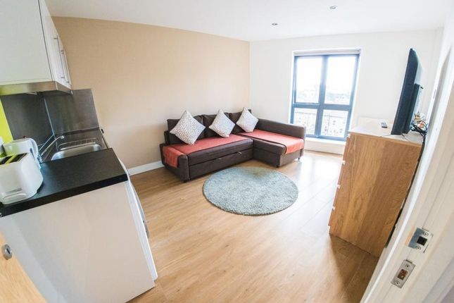 Thumbnail Flat to rent in Riches Road, Ilford