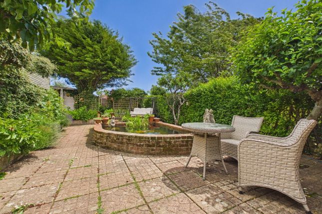 31, Mountview Road, Lancing photo 3
