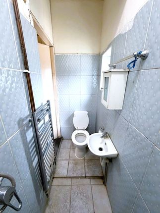 40, Oak Road, Luton photo 5